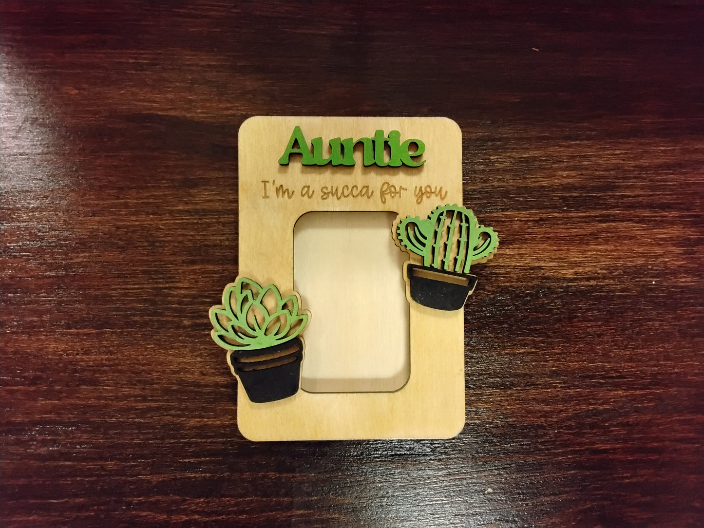 magnetic frame